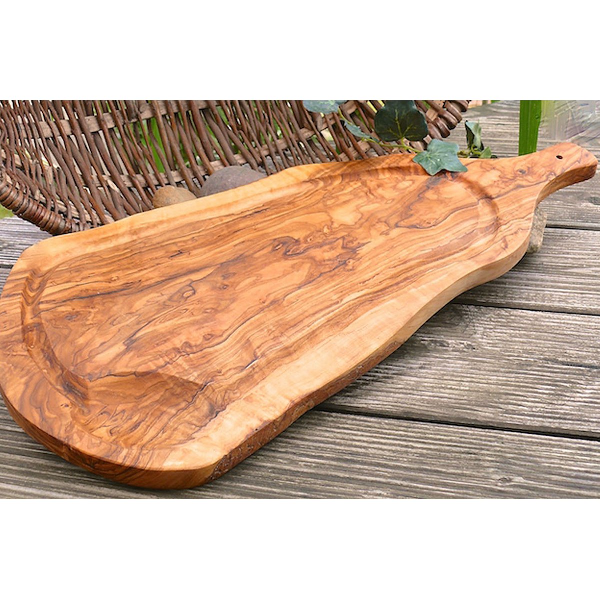 Tranchierbrett XXL (> 50 cm) mit Saftrille & Griff