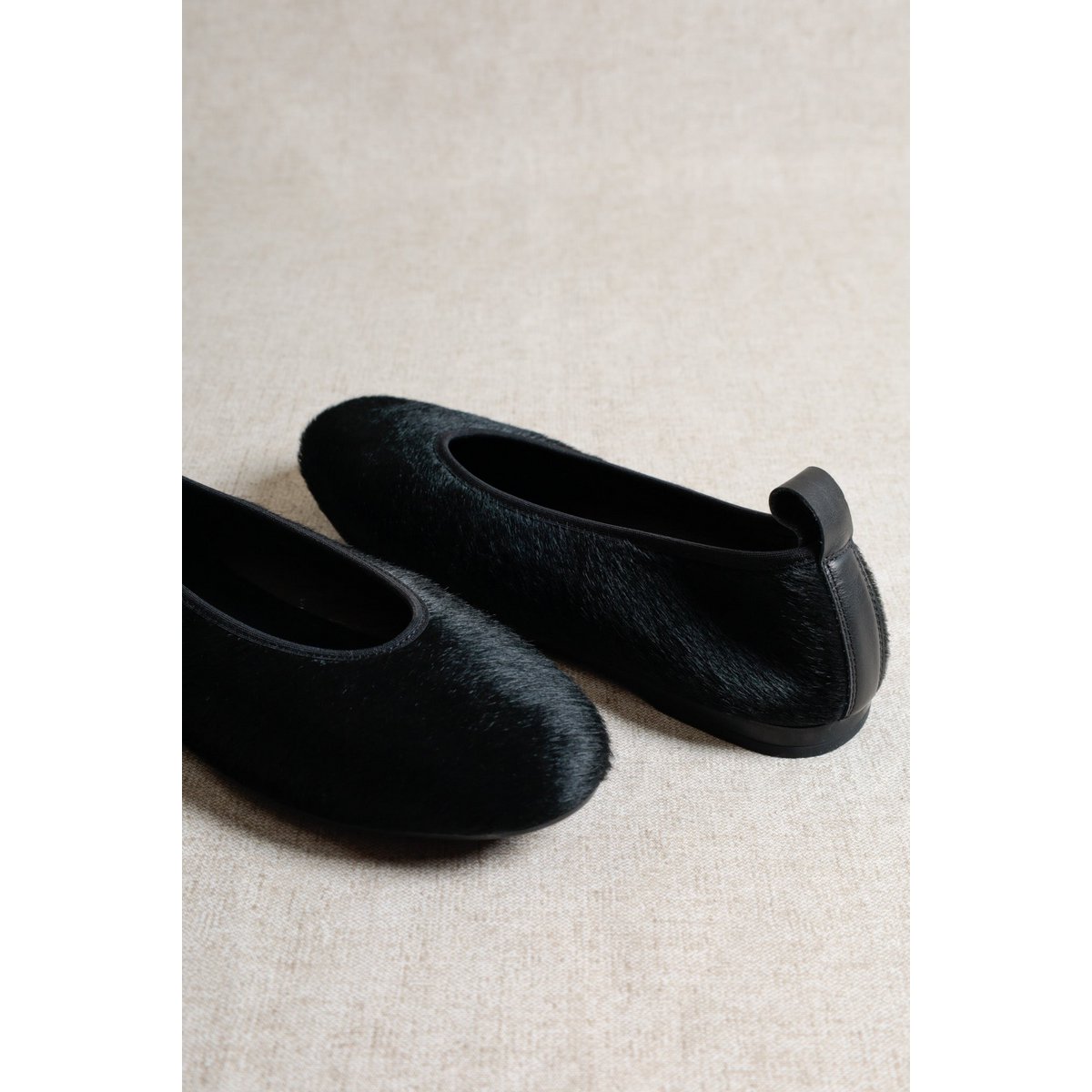 SONIA BLACK – Ballerina's van ponyhaar