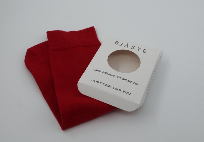 Calzino singolo in cotone organico tinta unita: ROSSO (non paio, solo 1 pezzo)