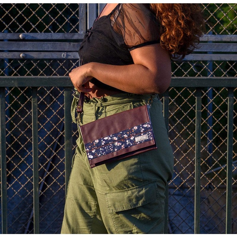 Monedero Clutch Vino Tinto - Estampado Floral