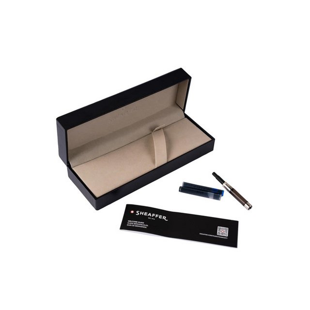 Vulpen SHEAFFER Icon E9108 F Mattschwarz lackierte rote PVD-Besätze