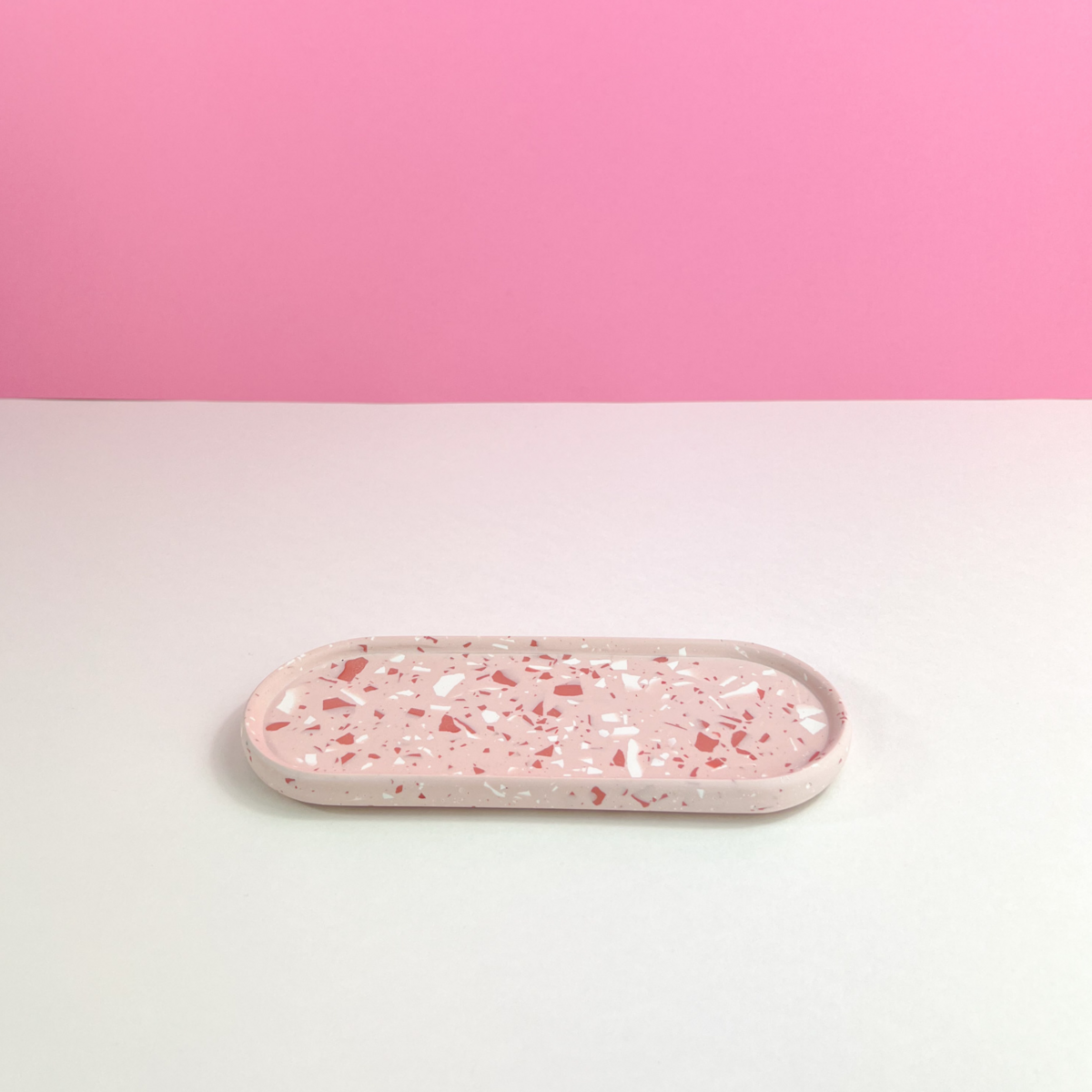 Ovaal Dienblad • LENGJA S • Blush Terrazzo