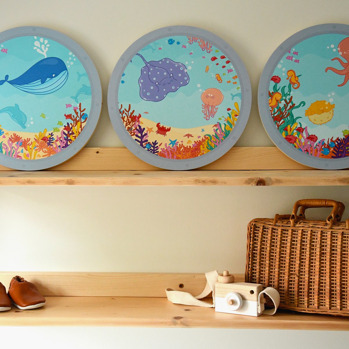 Wall circle wood Ocean III