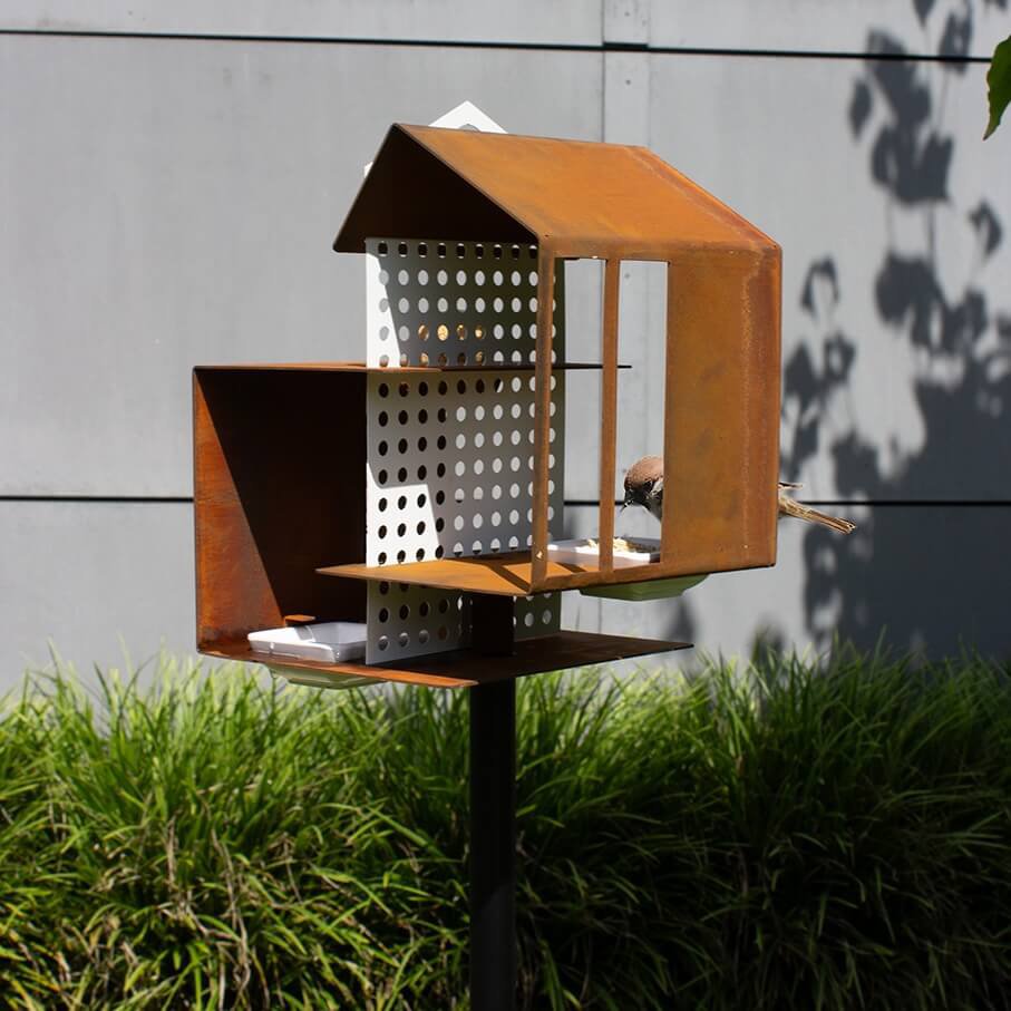 Tweet House - Bird Feed House on Pole - Cortenstaal