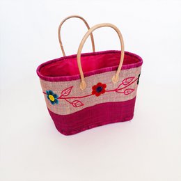 Handgefertigtes Rabane -Korb "Namakia" mit blumiger Stickerei