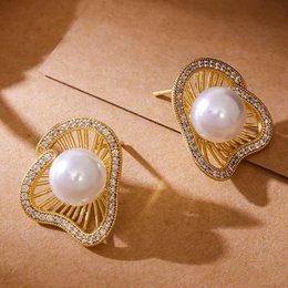 Lotus Design Sparkling Pearl Earrings & Rings