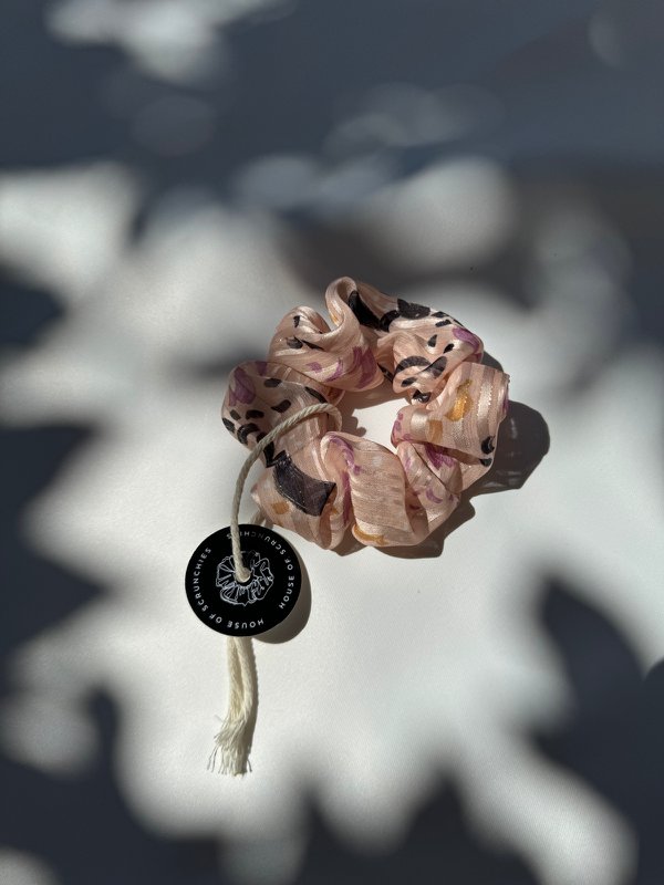 Scrunchie - Rosé Chiffon Blumen - Recycelt