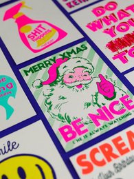 Riso print julekort varme ønsker juletræ med sløjfer og hjorte