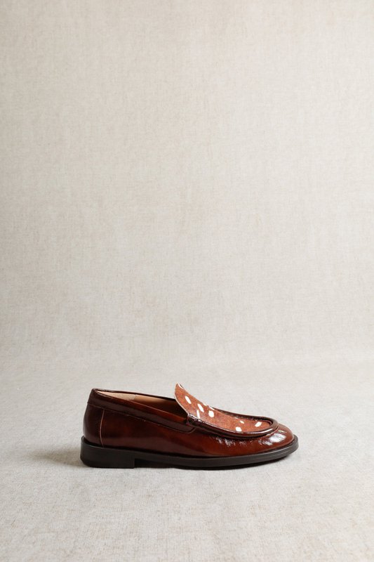 PARSON CHESNUT - Loafers van lakleer met Bambi-print
