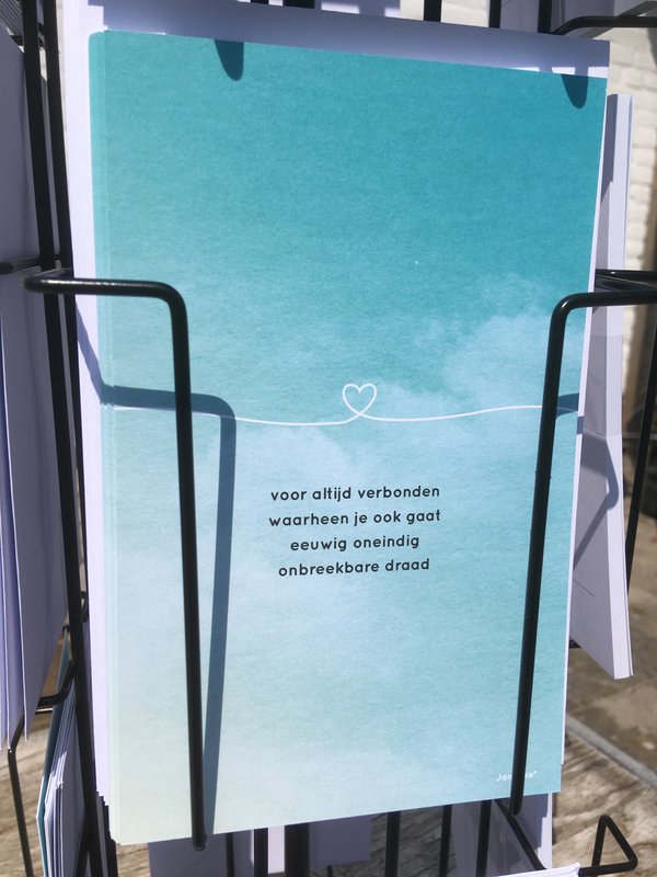 Afficher avec des souhaits de papier plus proche