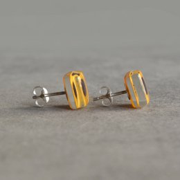 Orecchini a bottone girasole in vetro riciclato e argento sterling 925