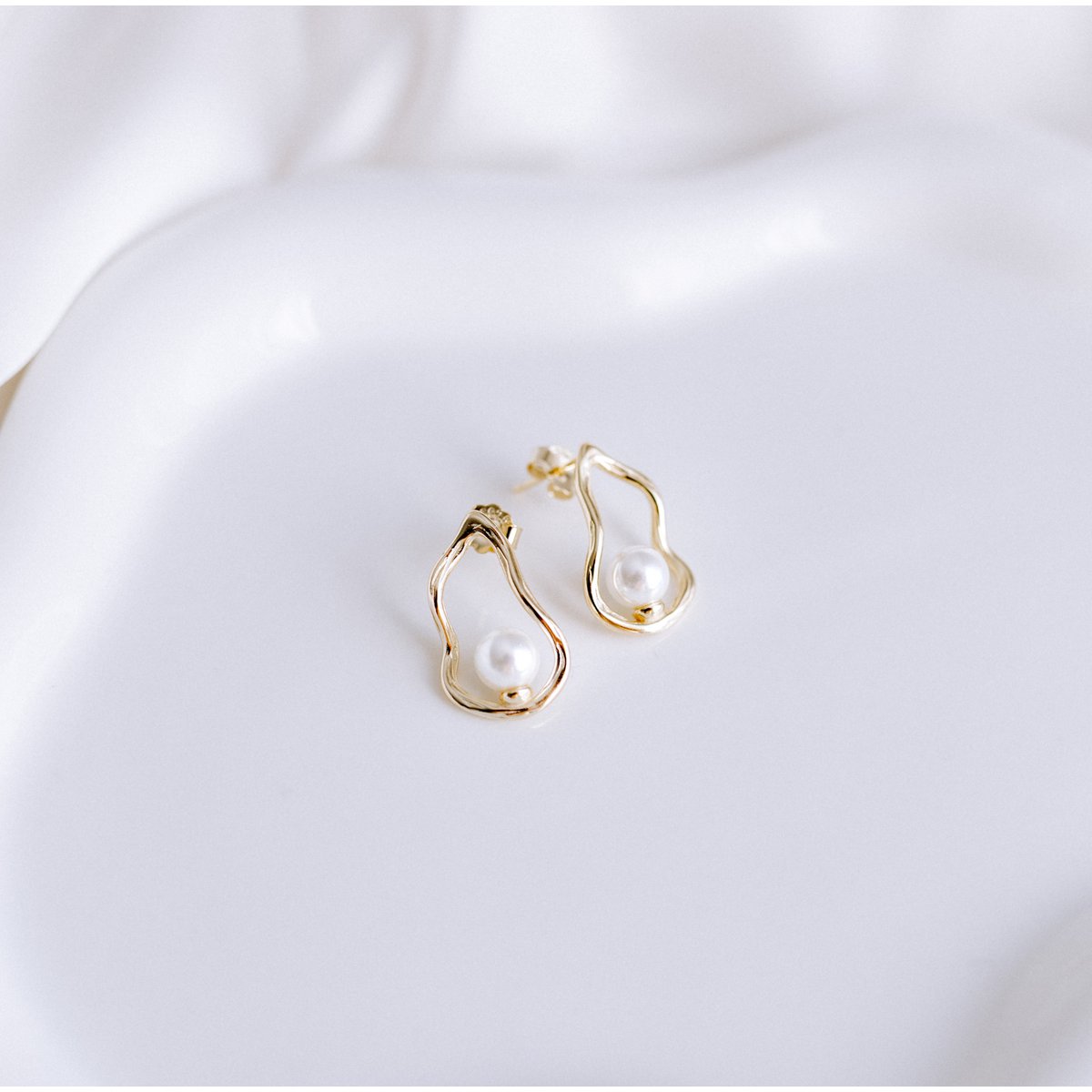 Oyster echt zoet water perle ohrrings 14k moderne filigraan