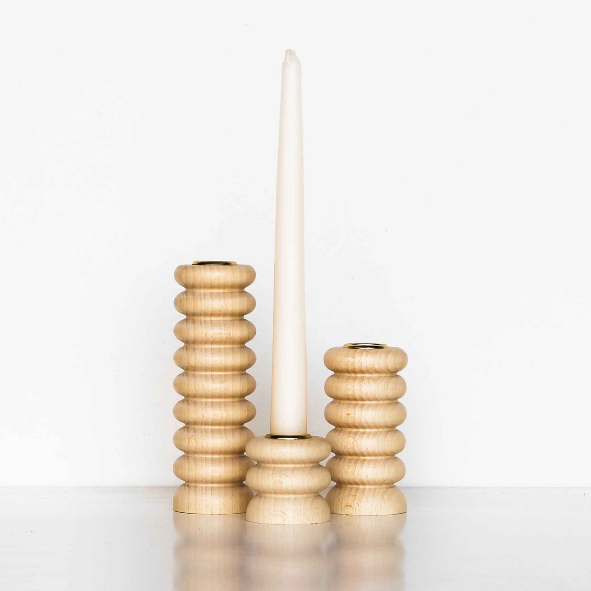 Candelabro Madera Totem - Corto Nº 1