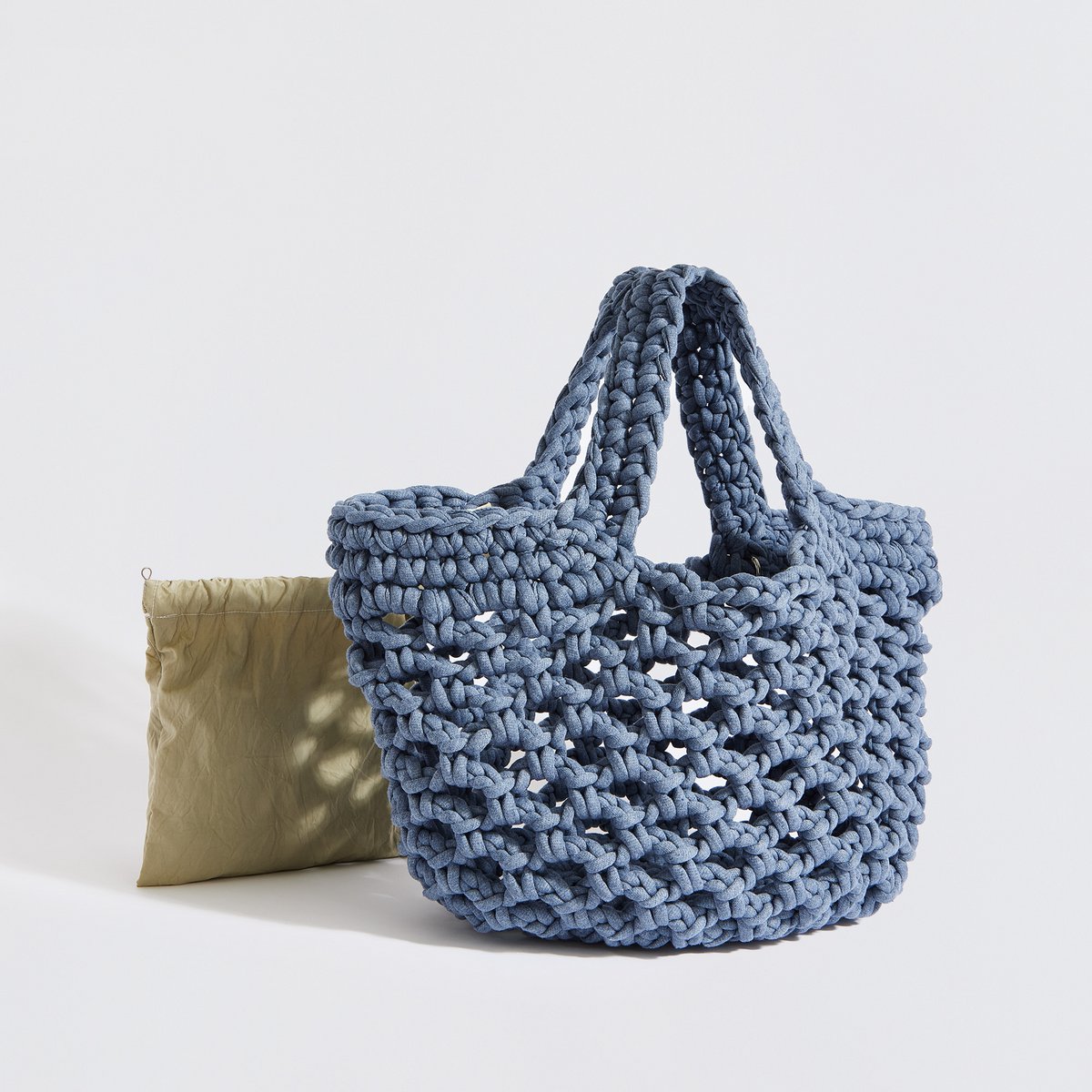 “Ingrid” gehaakte mandtas met waterdicht etui denimblauw