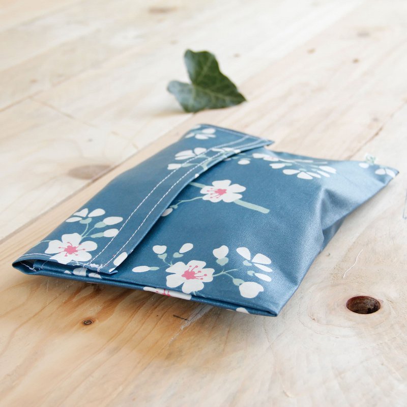 Snack Pouch