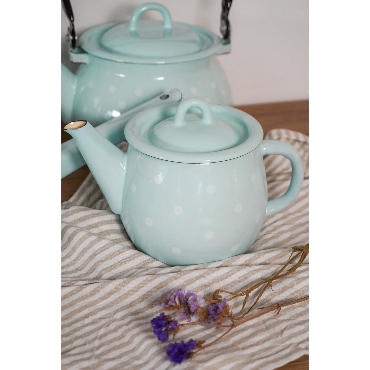Emaille theepot Polka dot blauw 1L Isabelle Rose