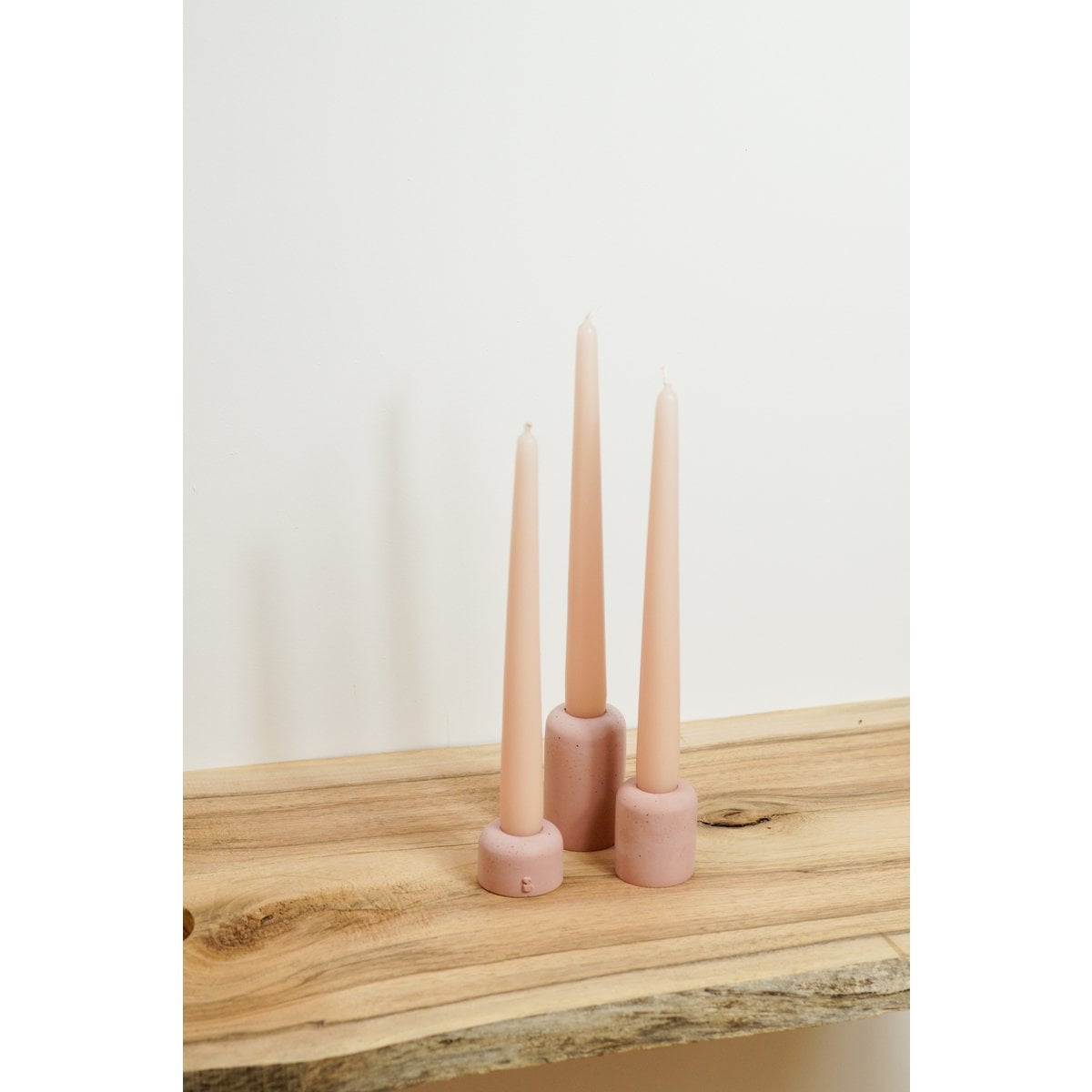 Bougeoirs roses