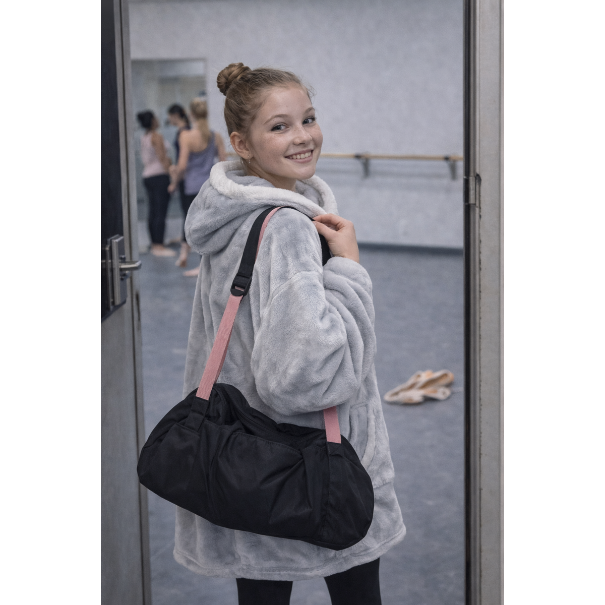 KoKoon sportponcho met capuchon – na het sporten en herstellen – onmiddellijke warmte – fitness, dans, rugby – ultrazacht – universele maat