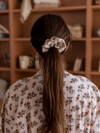 Scrunchie large / floral vintage