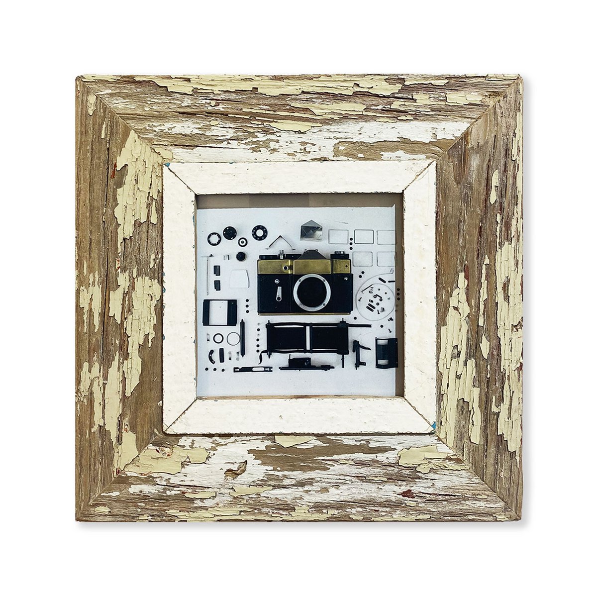 Fotografie - Samenstelling van 2 teruggewonnen houten lijsten
