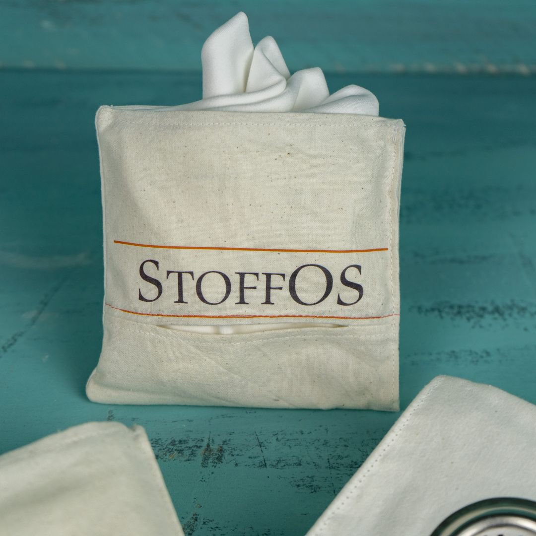 De officiële stofdoeken met stoffen handdoeken