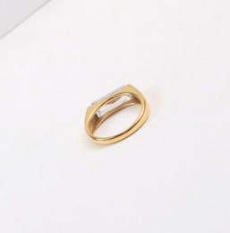 Aloysha - Baguette Diamond Ring