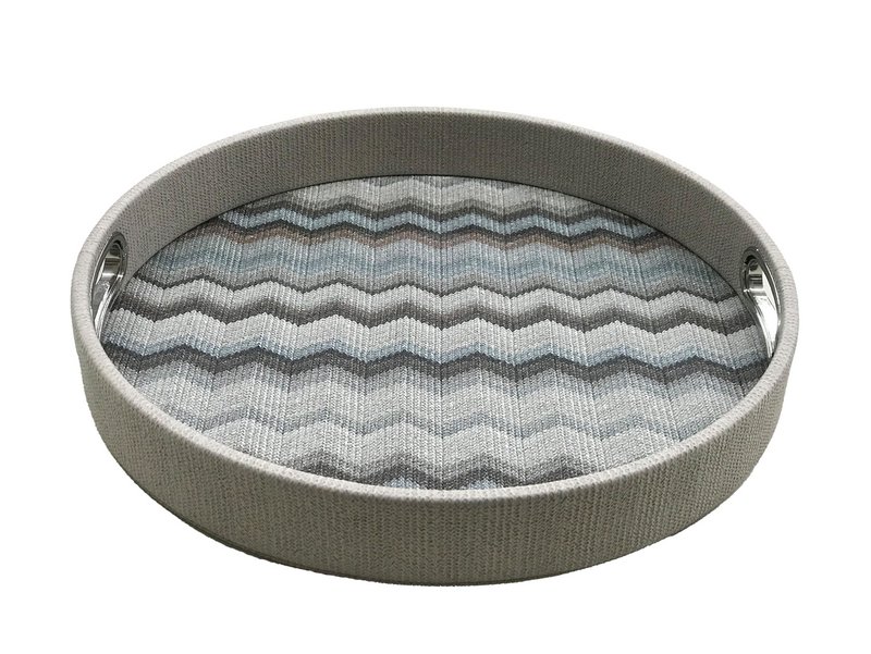 Plateau rond bleu à motif zigzag avec poignées en acier inoxydable