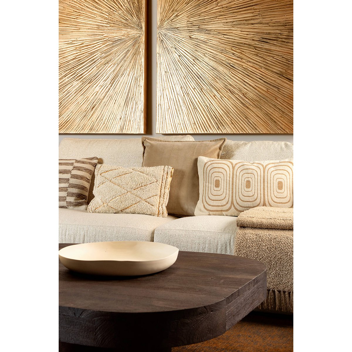 Dutch Decor DUUK - Cushion 30x50 cm - Tofu - beige with gold