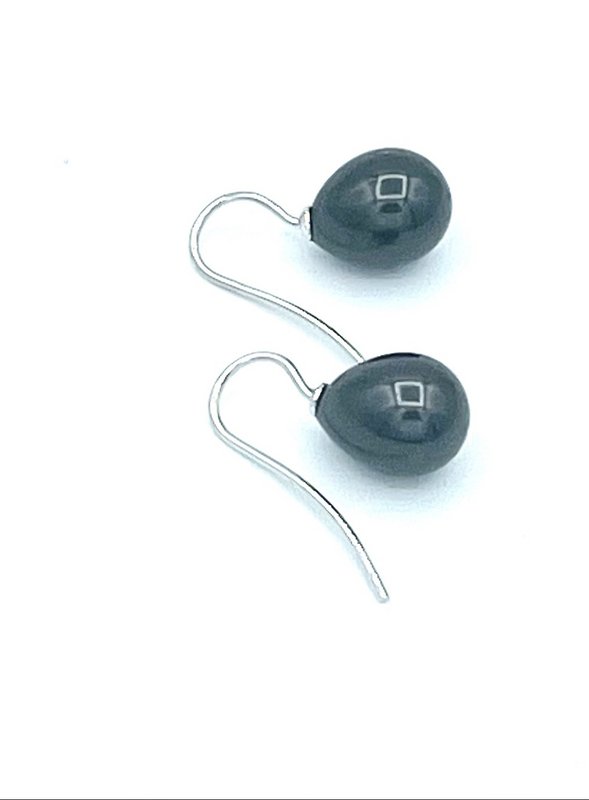 Parel oorbellen klassiek pearl black