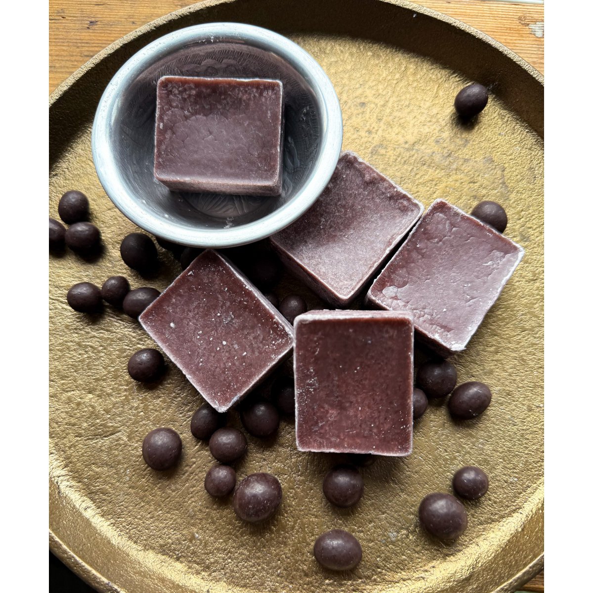 Chocolate perfume block (packed in 10 pieces)