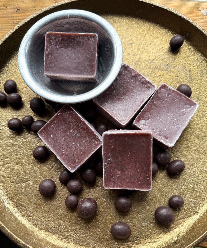 Chocolate perfume block (packed in 10 pieces)