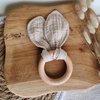 Beißring aus Holz mit weichen Hasenohren 15cm - Sand