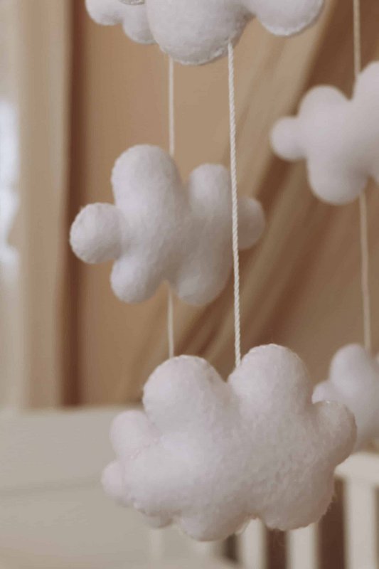 Handgemaakte Wolken Muziekmobiel - Boxmobiel - Baby mobile - mobile wickeltisch