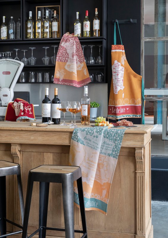 Tea Towel Vins Rouges de France