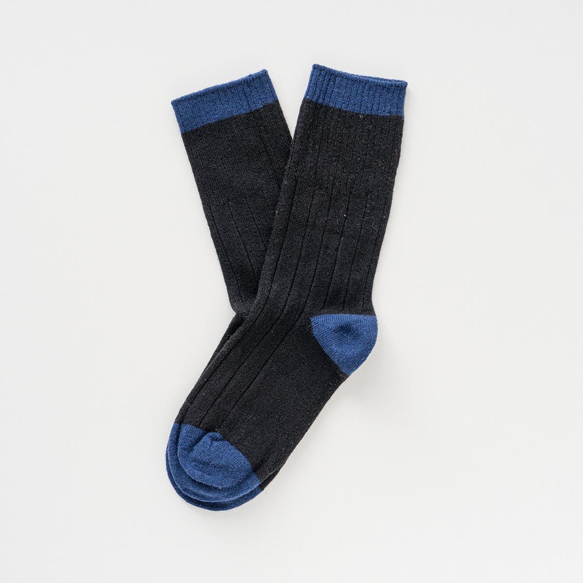 KLUE Merinowollen sokken met banden | Zwart en blauw