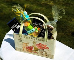 Metal fleur bag