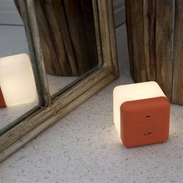 Portable charging LED desk lamp
