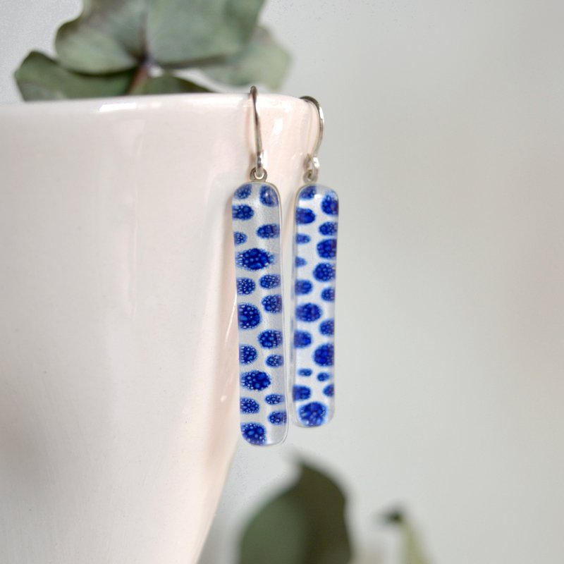 Koboltblå Polka Dot øreringe, Lang glasstang med kroge i sterlingsølv
