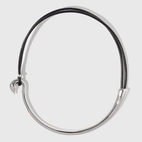 Minimalistische Silberhalskette mit Lederband