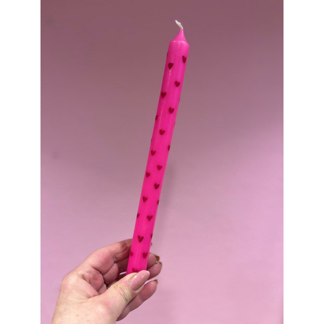 Ręcznie malowana świeczka obiadowa Dark Pink | Czerwone serca