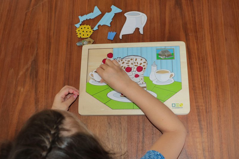 Puzzle transparent : Gâteau Forêt-Noire | Puzzle en bois multicouche pour toute la famille | Cadeau pour les amoureux de la Forêt-Noire