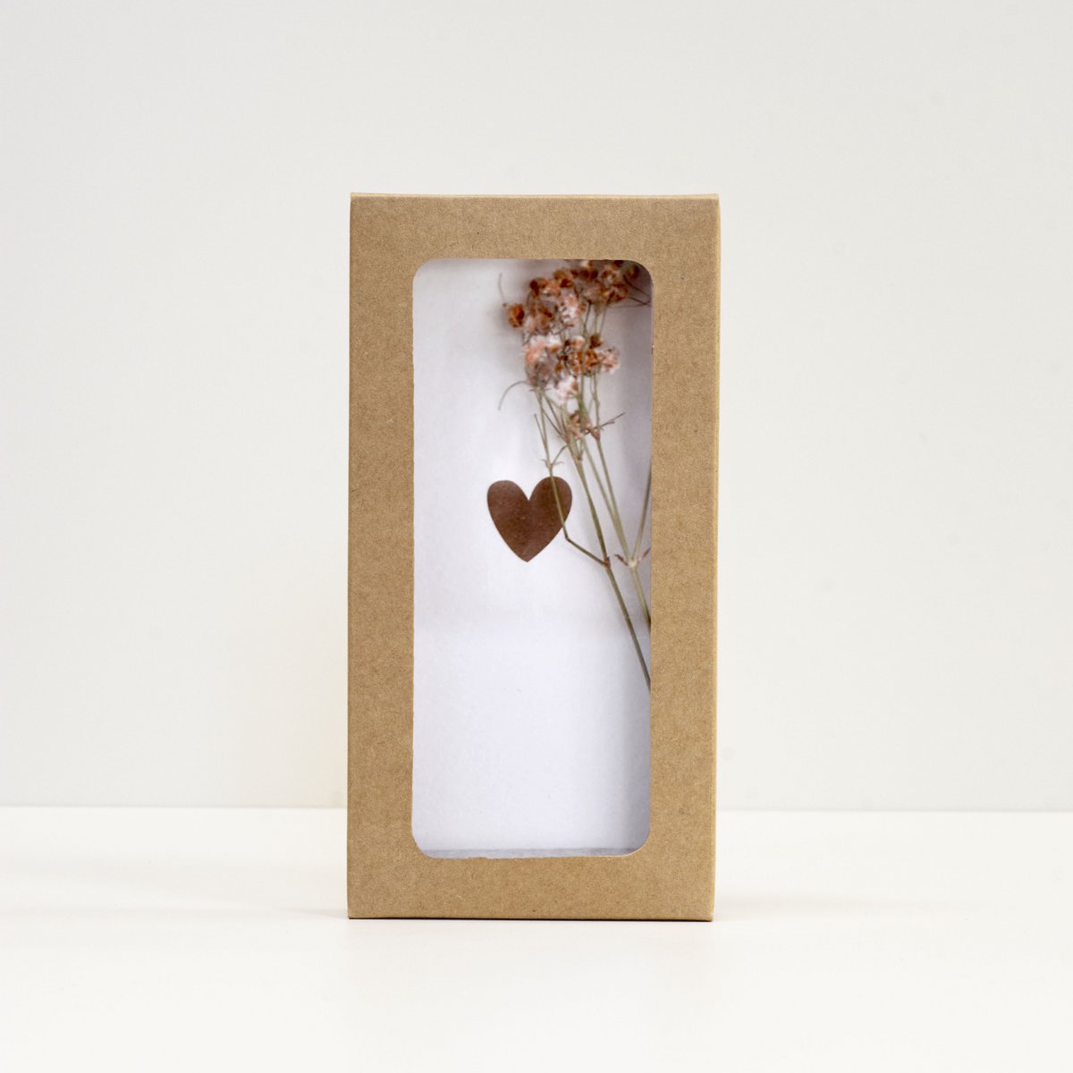 Driedflower box heart