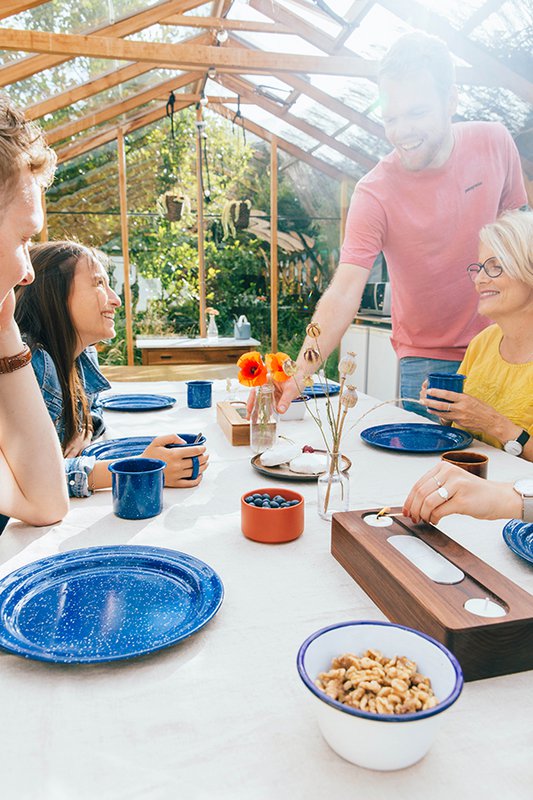 De Socialbox (Walnussholz)