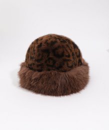 Pia Rossini - Winter Coats & Accessories