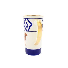 Taza de té modelo Vizsla de cerámica pintada a mano con motivo Vizsla, borde dorado y mango bañado en oro, 250 ml. Contenido de la taza disponible en rojo, verde y azul. Copiar