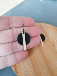 Oona (black-gold)