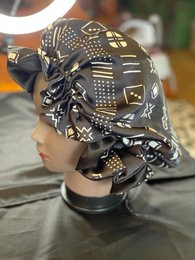 Mama Theresa's Satin Sleeping Cap per Afro -Locken - Polka Dot Bogolan Print