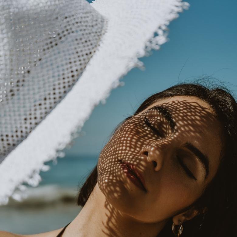 San Pancho · White beach hat