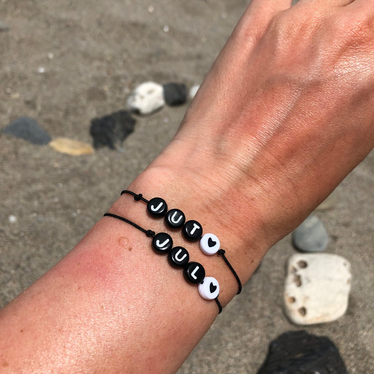 Armbänder Jut & Jul Schwarz und Weiß 2 Stück