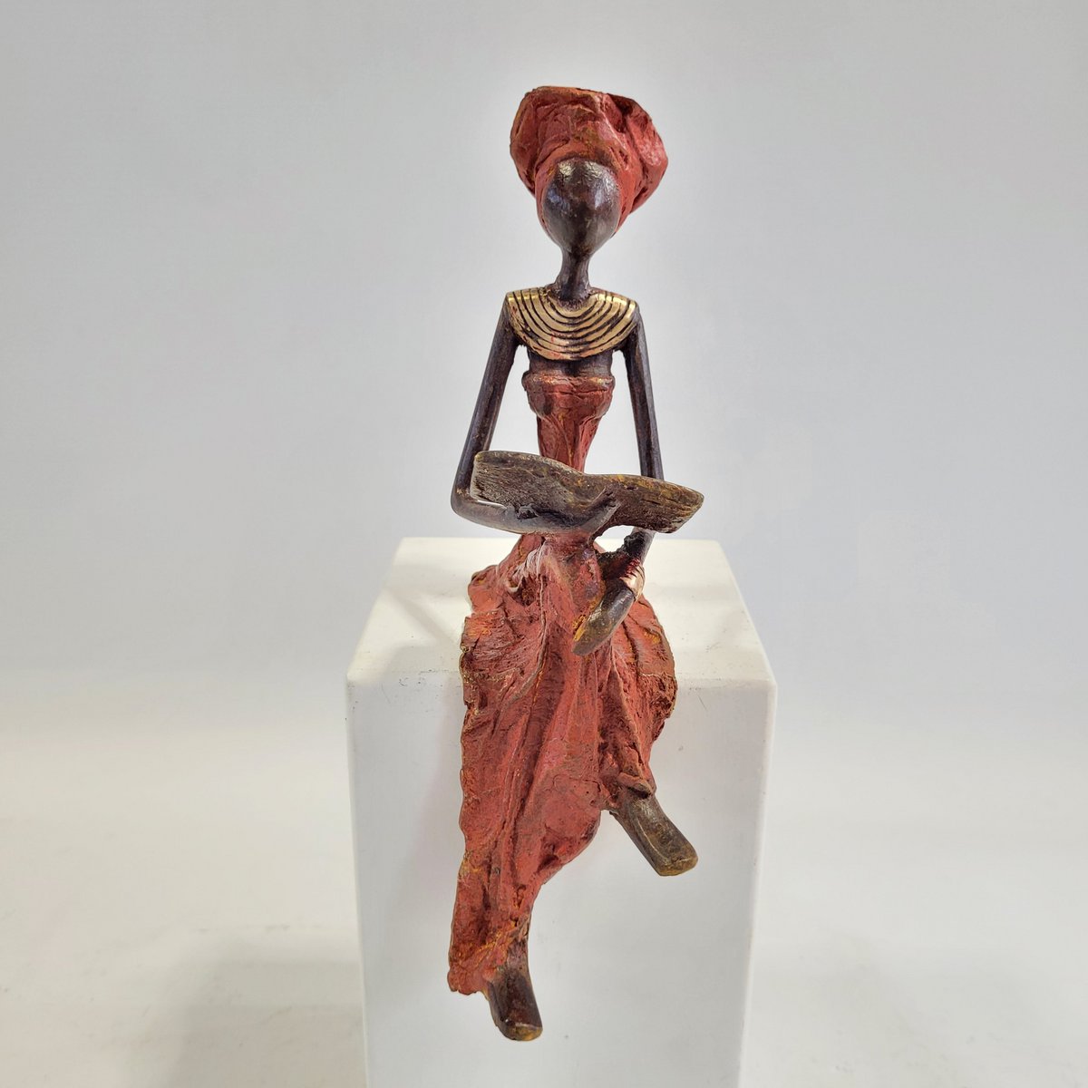 Bronze-Skulptur "kvinde, der læser" af Hamed Nikiema | 28 cm
